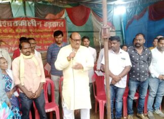 धरना स्थल पहुंचकर एनटीपीसी के भू-विस्थापितों को राजस्व मंत्री ने दिया समर्थन, दोनों एसडीएम को दिए निर्देश, आंदोलनकारियों ने कहा- जागी नई उम्मीद