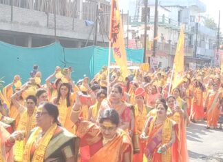 राम मंदिर प्राण प्रतिष्ठा और कपिलेश्वर नाथ महादेव मंदिर स्थापना दिवस के उपलक्ष में निकाली गई भव्य कलश यात्रा, अंतर्राष्ट्रीय कथावाचक के द्वारा राम कथा महोत्सव की हुई शुरुआत