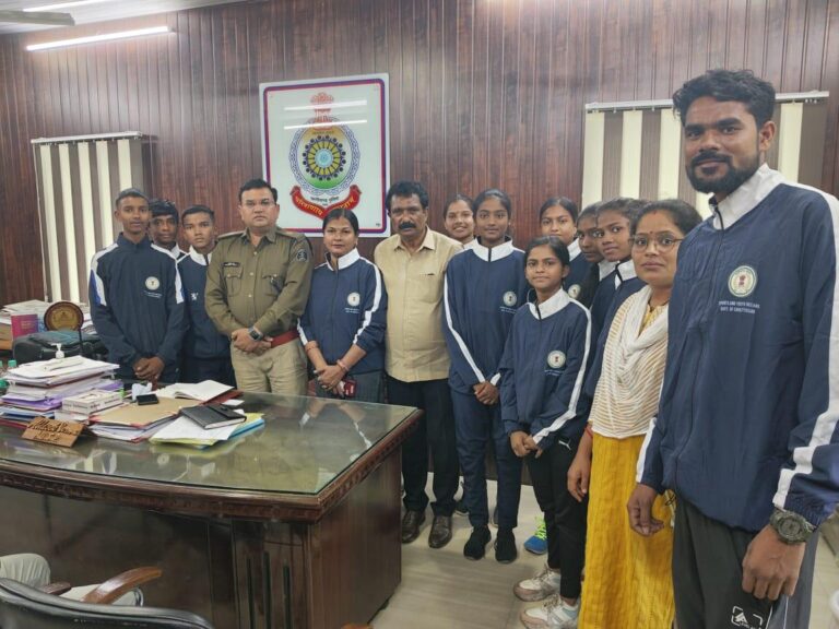 19वीं सब जूनियर एथलीट स्पर्धा के लिए कोरबा जिले की टीम आज गुजरात रवाना होगी: अतिरिक्त पुलिस अधीक्षक से की सौजन्य मुलाकात